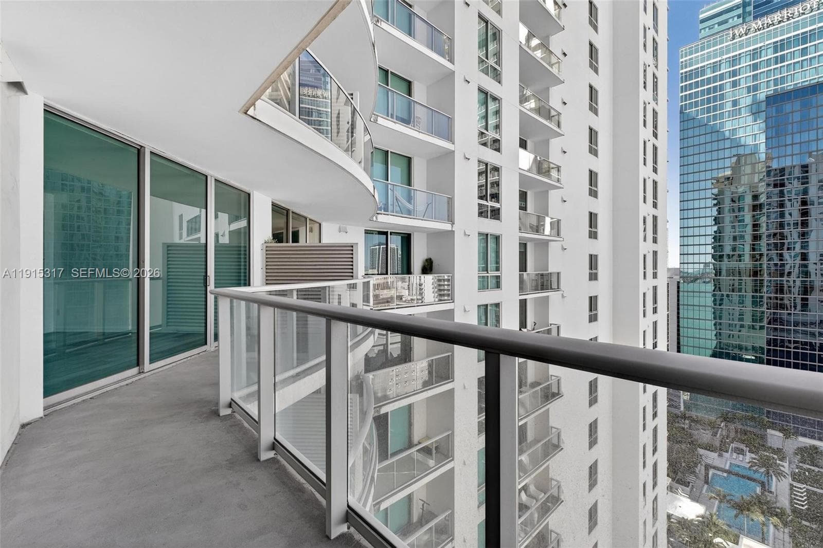 300 S Biscayne Blvd # 2407, Miami FL 33131 — 21