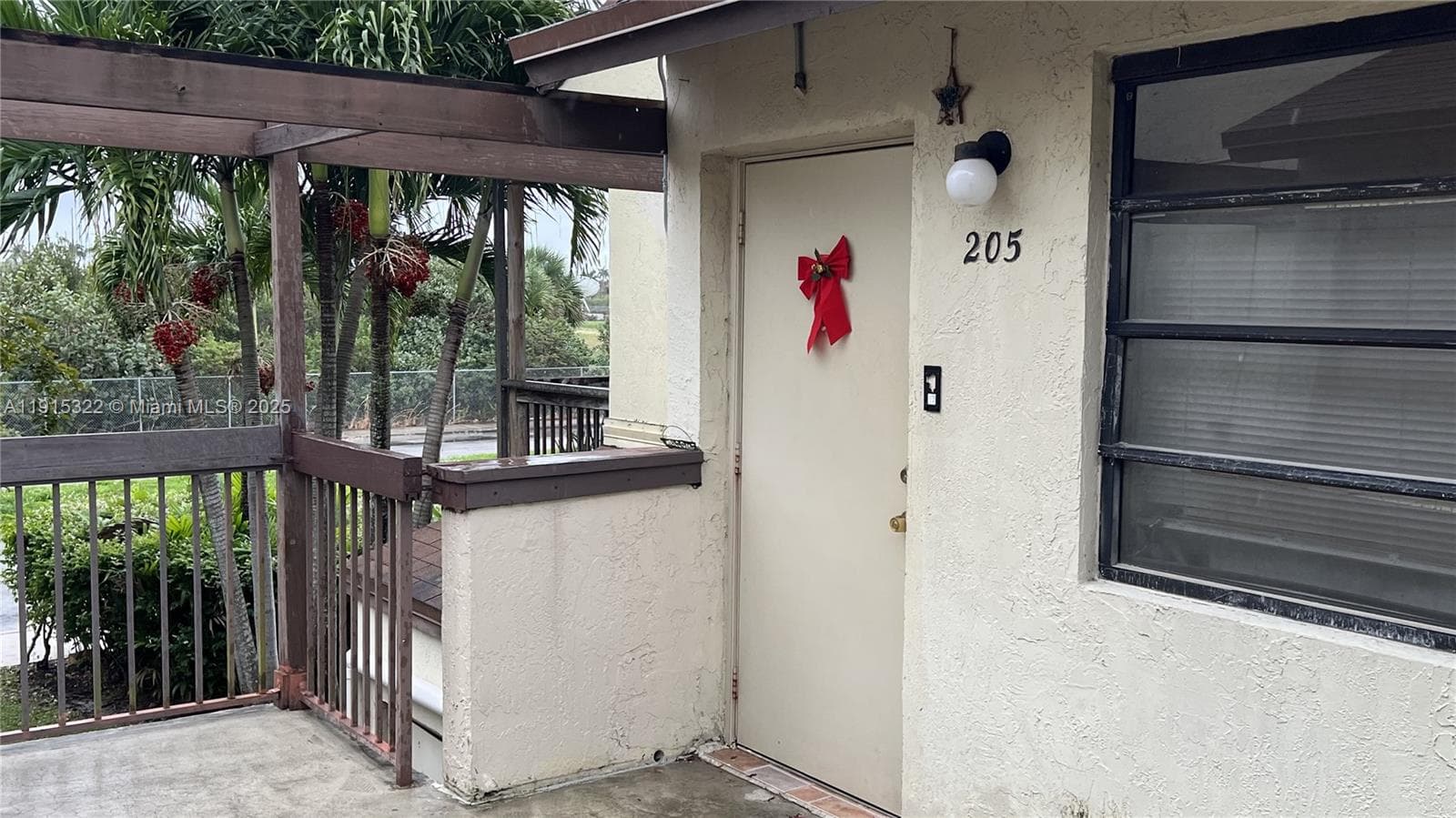455 NW 210th St # 205, Miami Gardens FL 33169 — 1