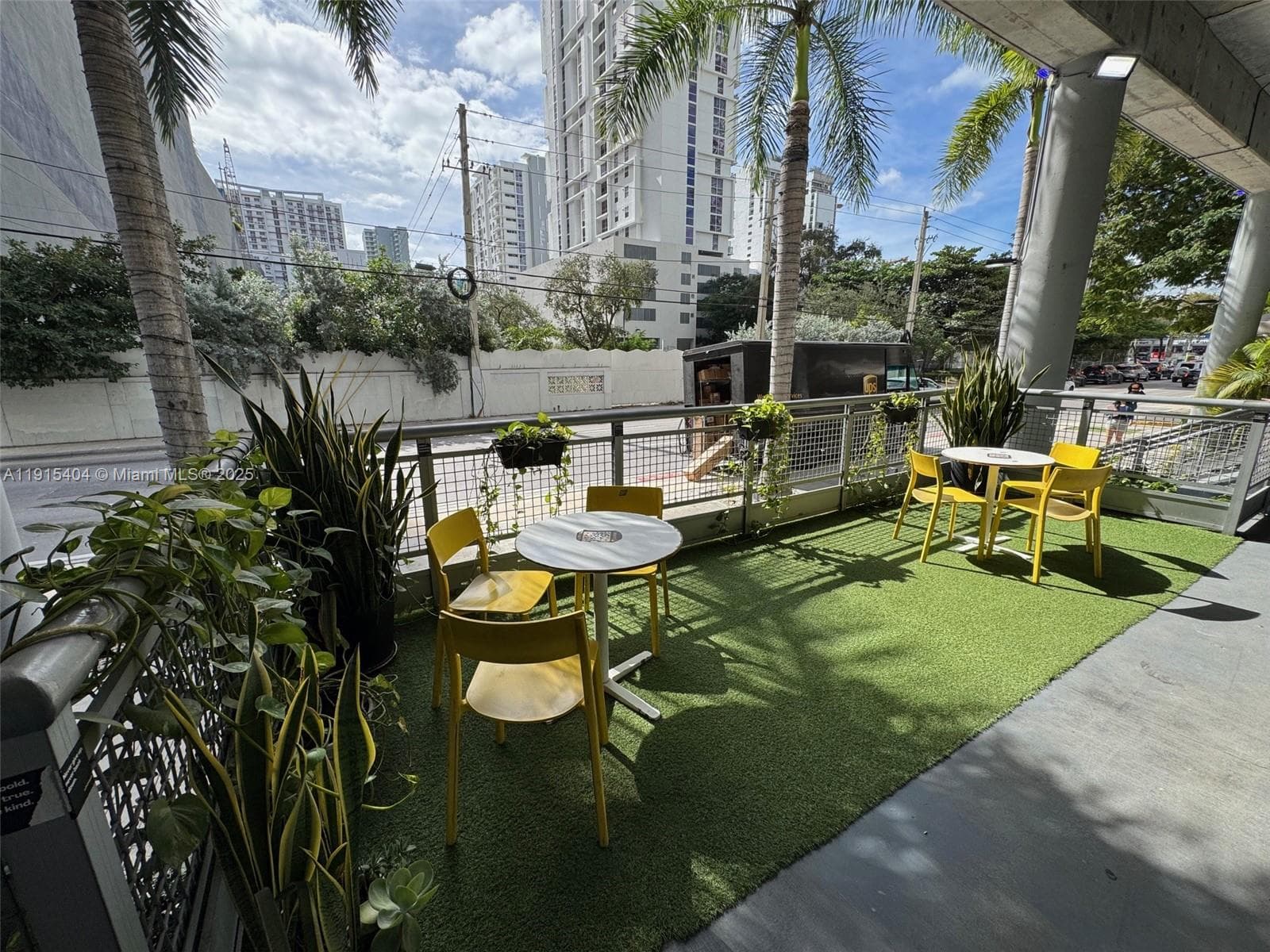 169 SW 7th St # D, Miami FL 33130 — 7