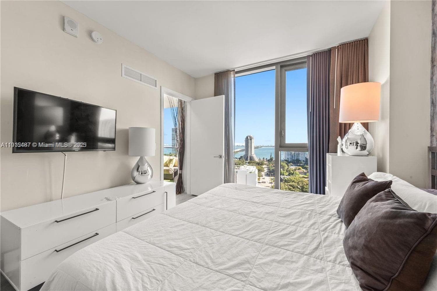 121 NE 34th St # 1705, Miami FL 33137 — 9
