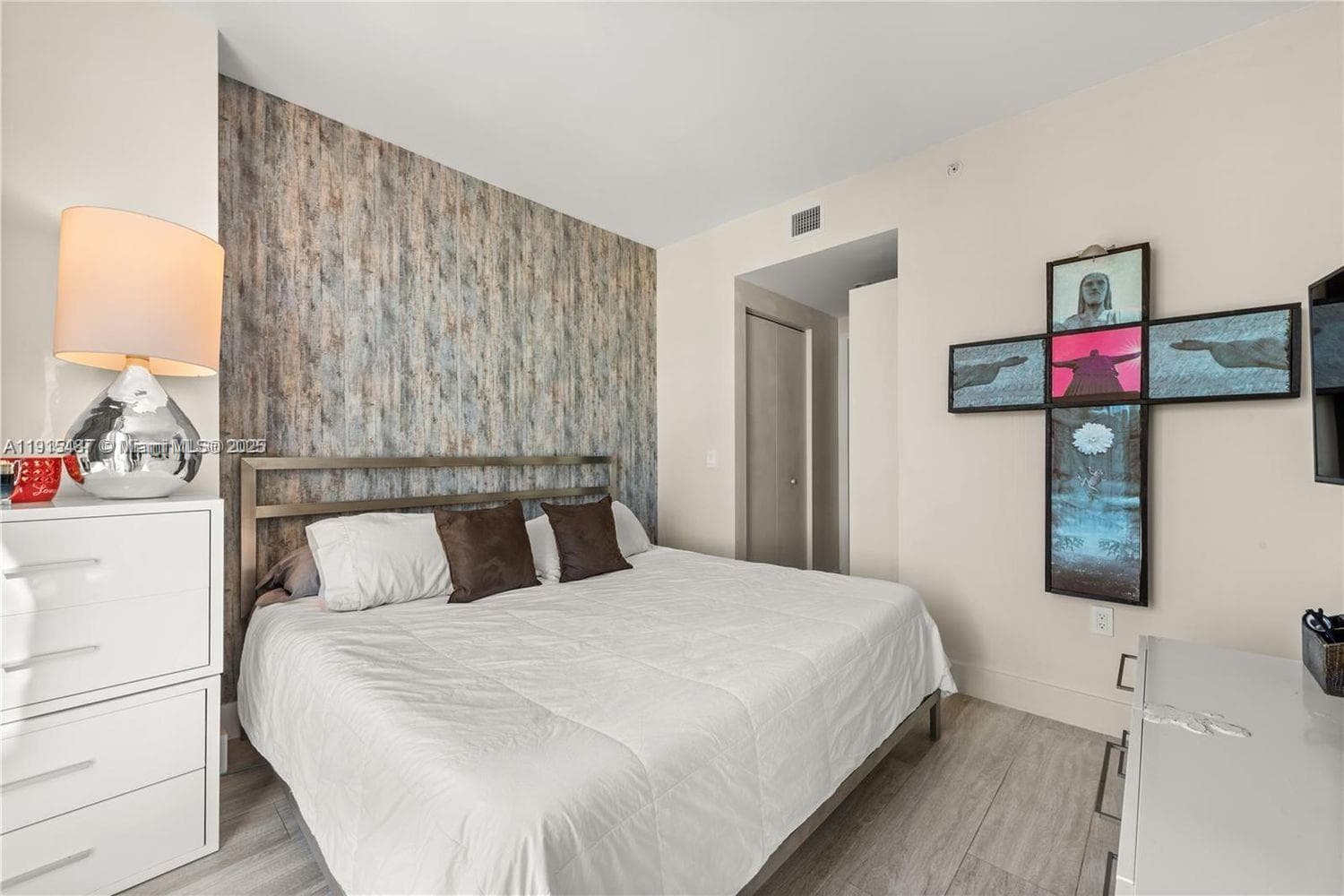 121 NE 34th St # 1705, Miami FL 33137 — 8