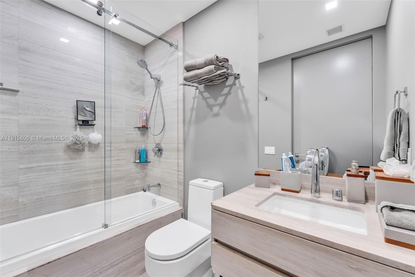 18975 Collins Ave # 1002, Sunny Isles Beach FL 33160 — 26
