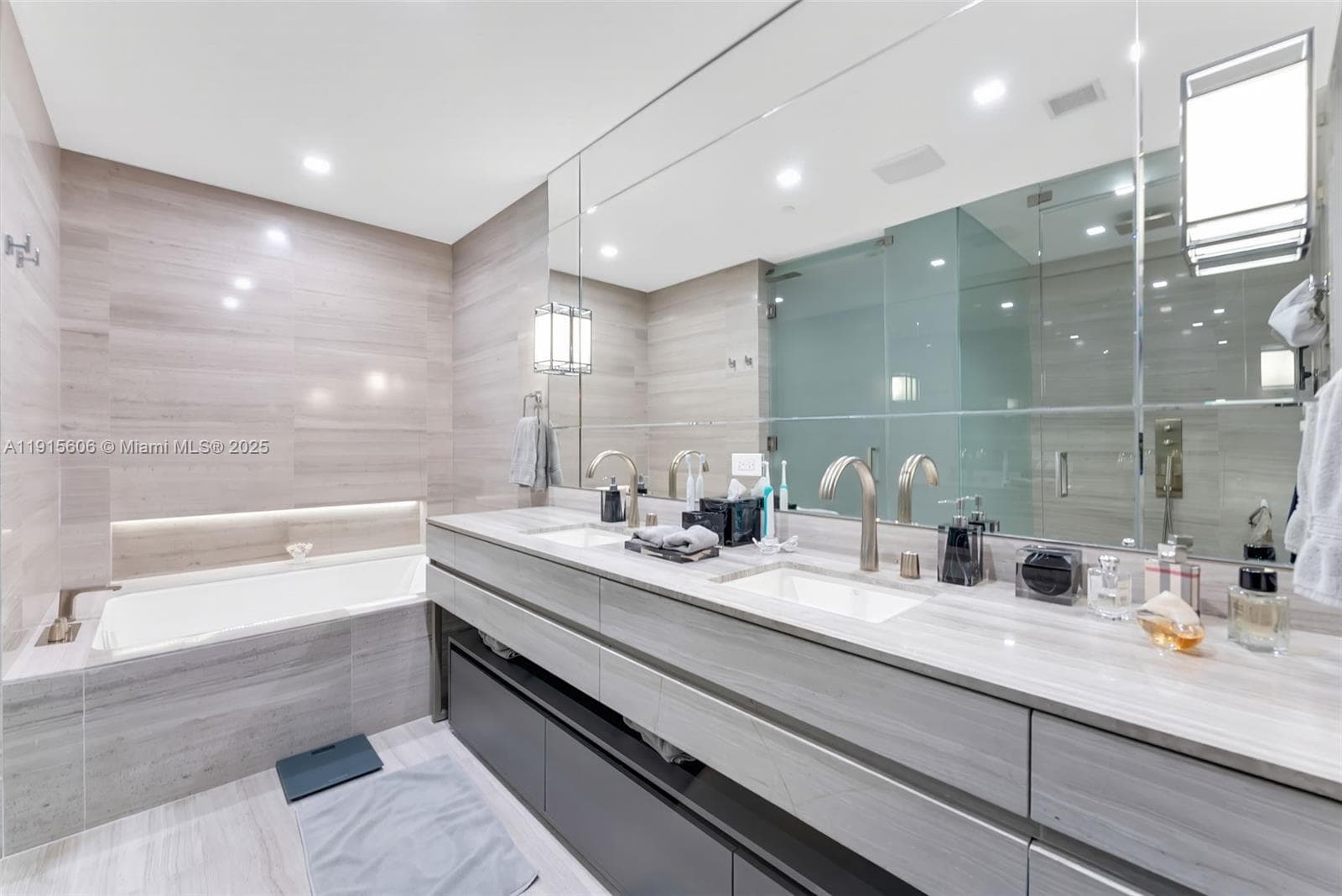 18975 Collins Ave # 1002, Sunny Isles Beach FL 33160 — 15