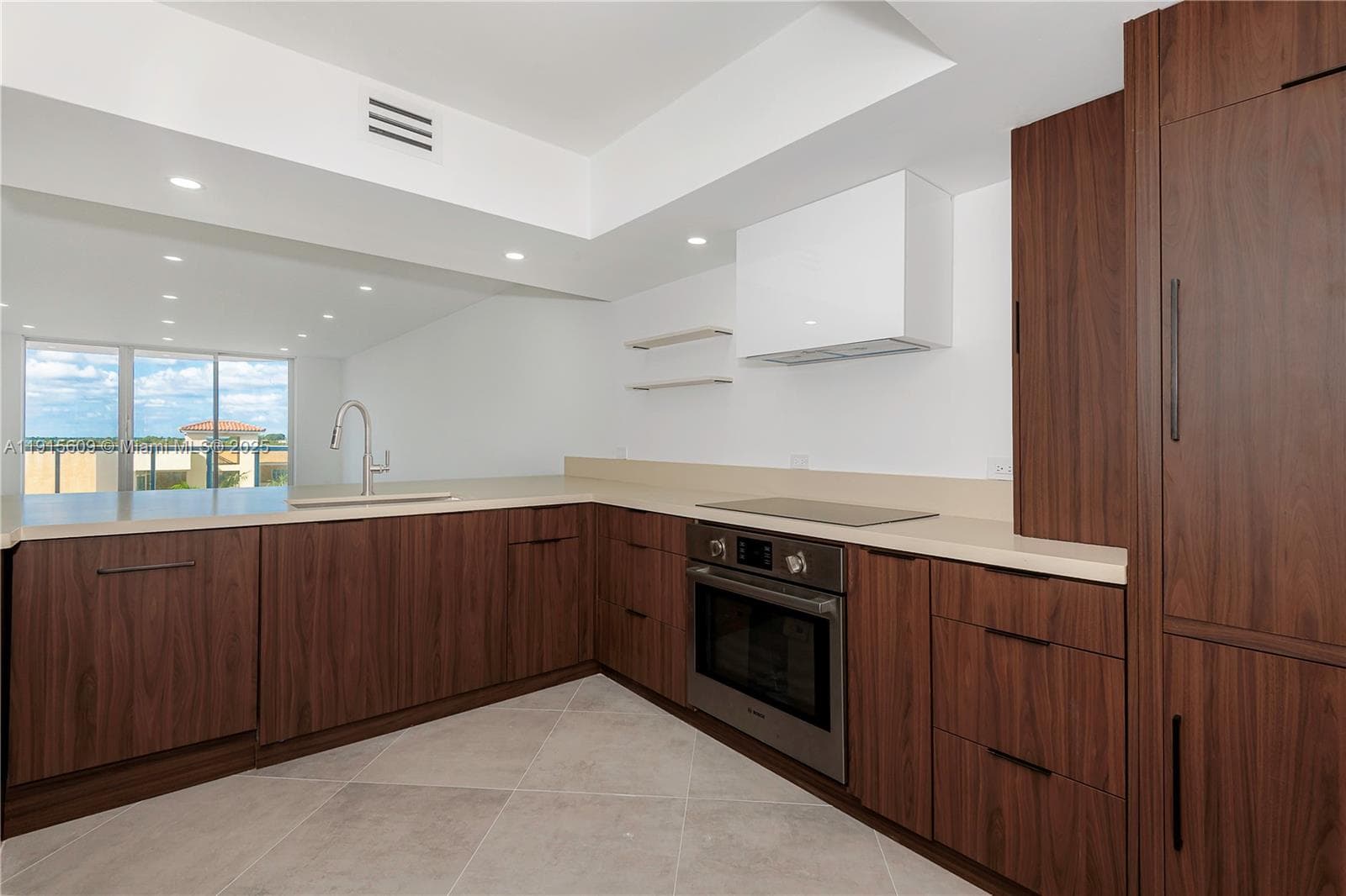 8855 Collins Ave # 6E, Surfside FL 33154 — 9