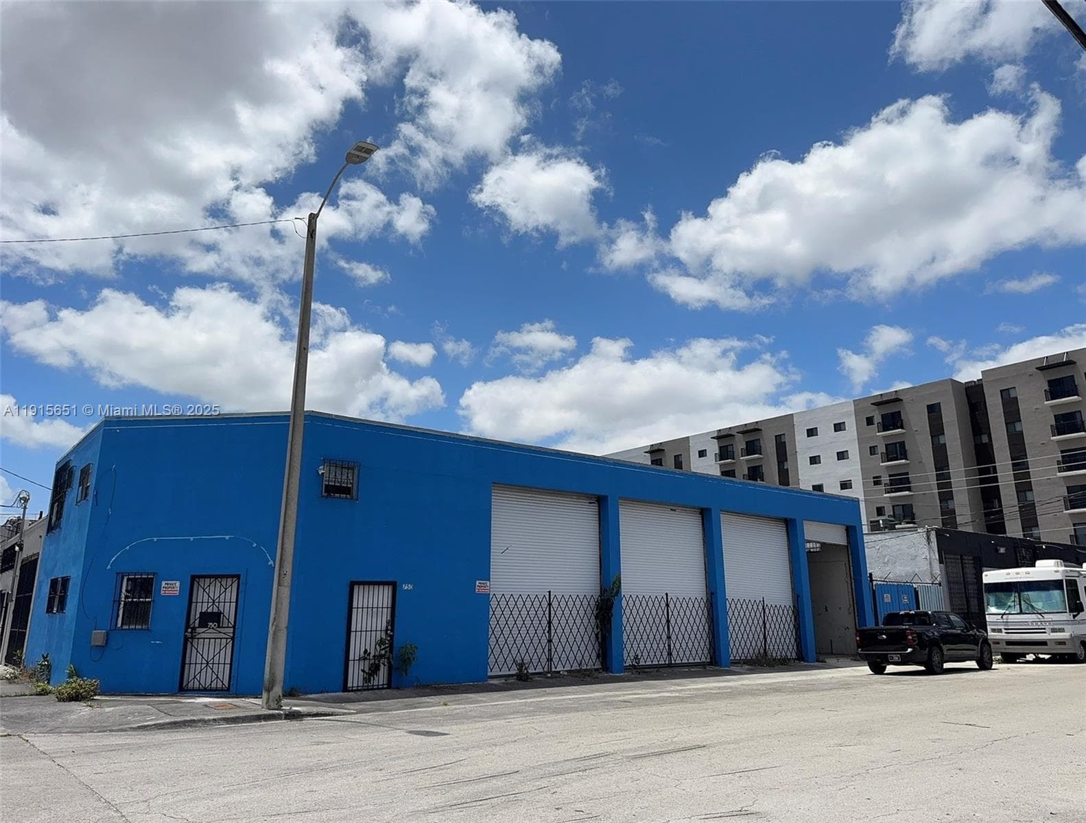 750 NW 24th St, Miami FL 33127 — 1