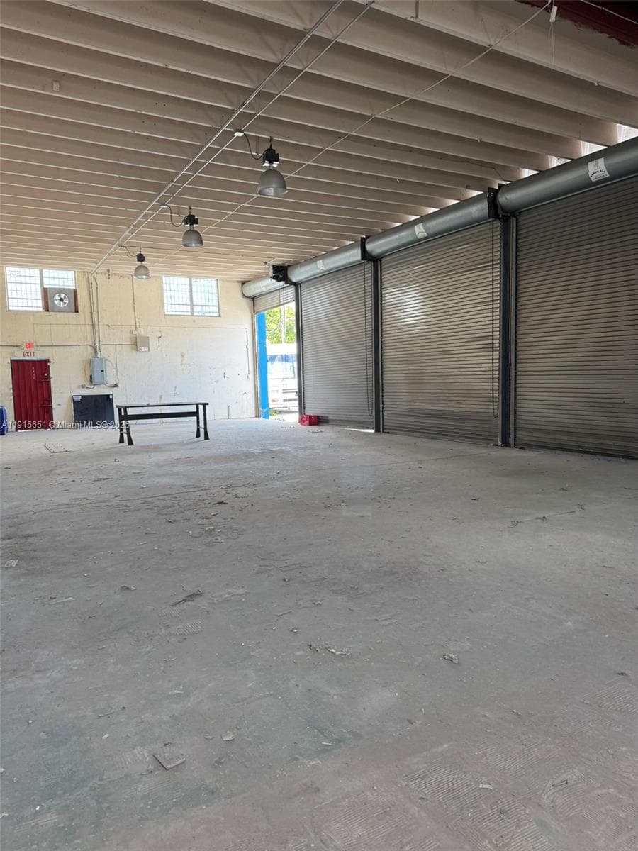 750 NW 24th St, Miami FL 33127 — 11