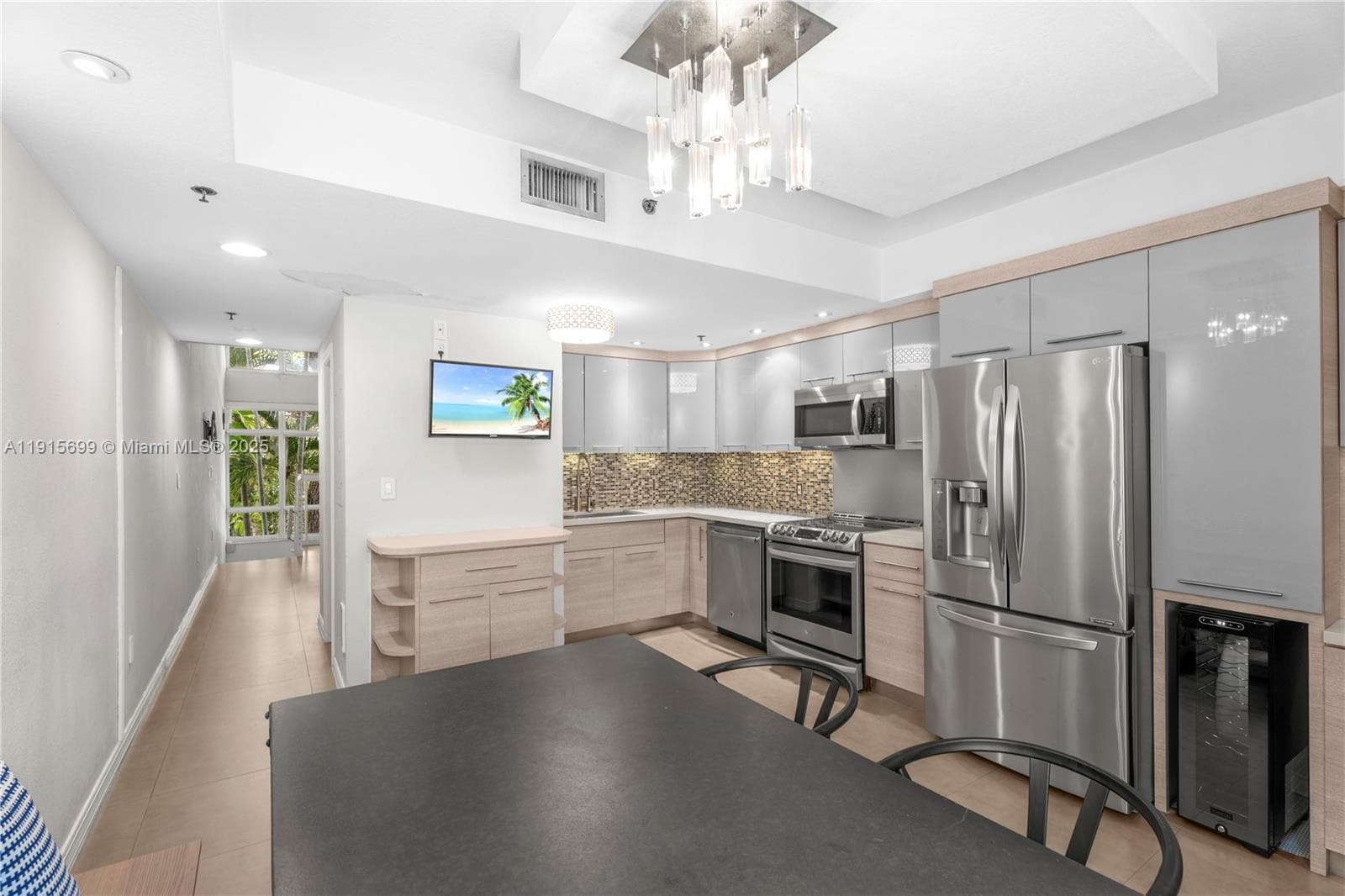 1853 Jefferson Ave # 6, Miami Beach FL 33139 — 9