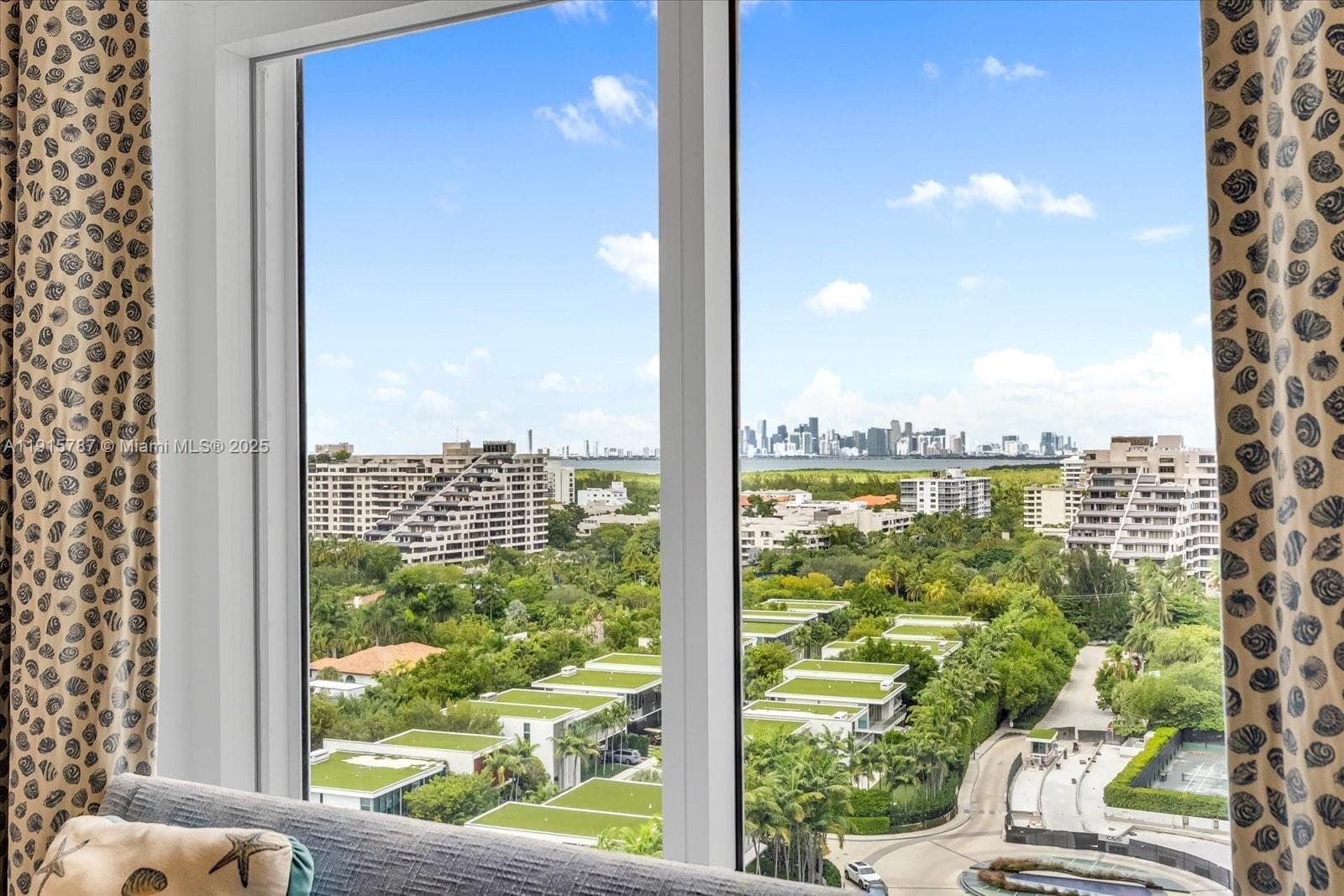430 Grand Bay Dr, Key Biscayne FL 33149 — 26