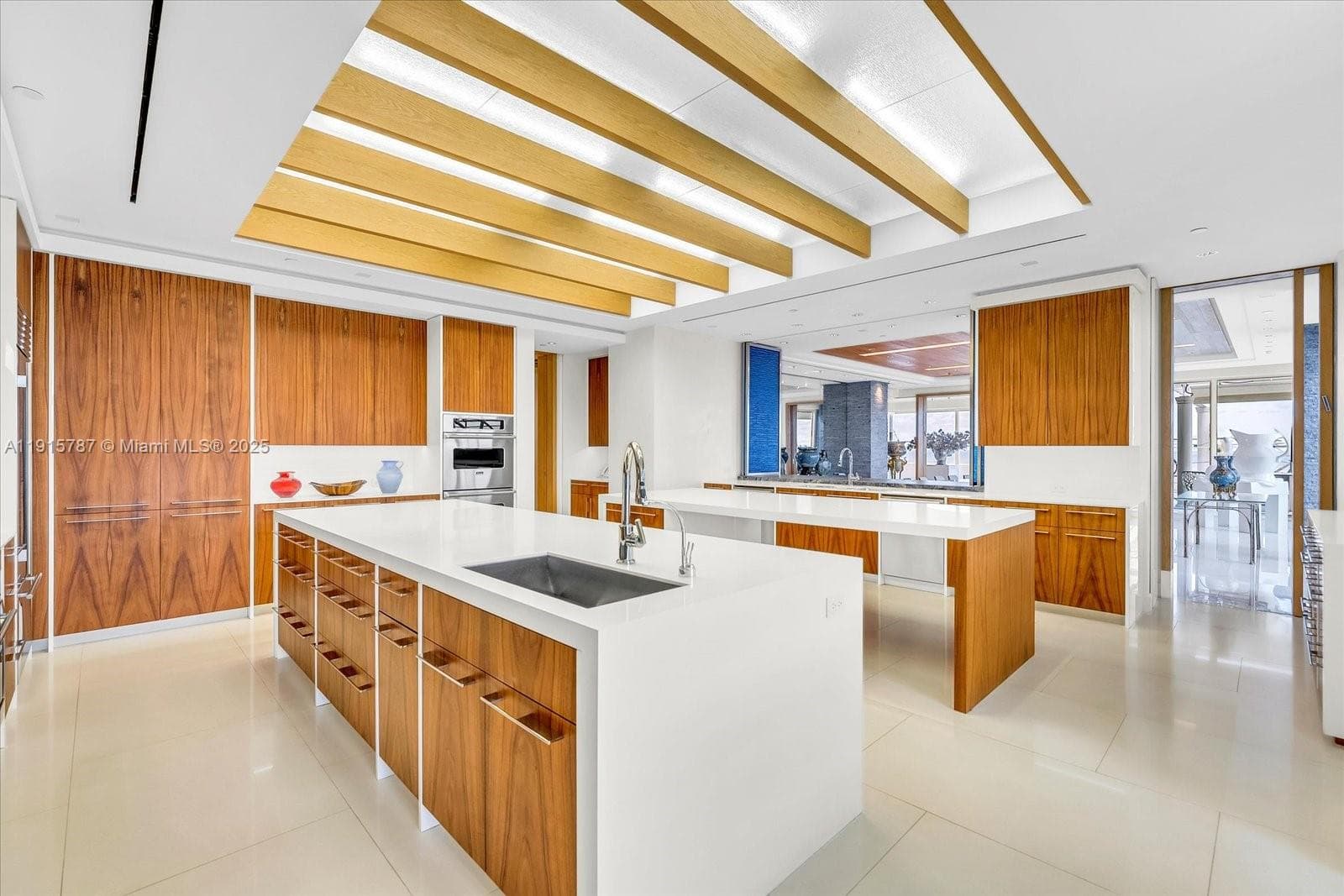 430 Grand Bay Dr, Key Biscayne FL 33149 — 15