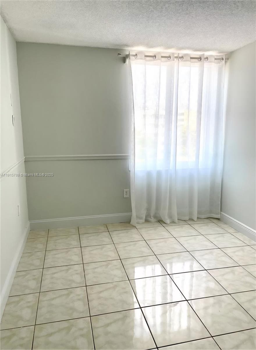 250 180th Dr # 510, Sunny Isles Beach FL 33160 — 17