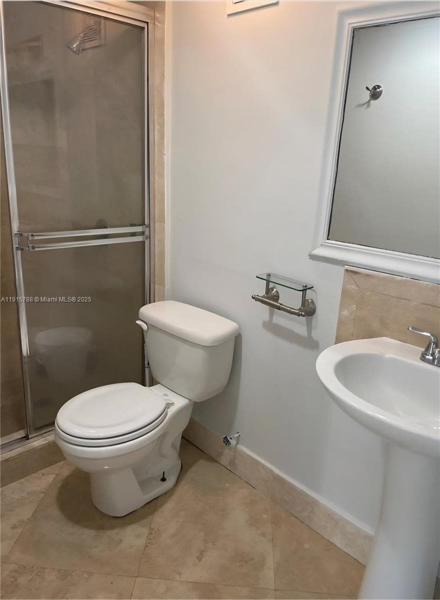 250 180th Dr # 510, Sunny Isles Beach FL 33160 — 18