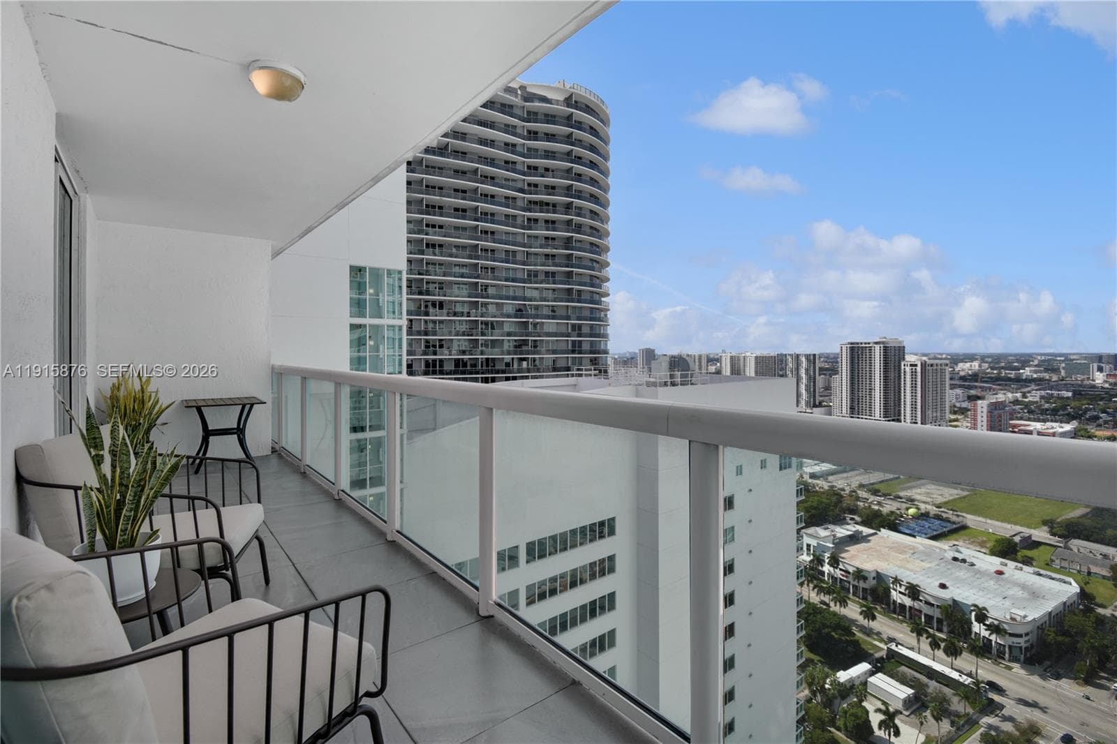 1800 N Bayshore Dr # 4106, Miami FL 33132 — 27