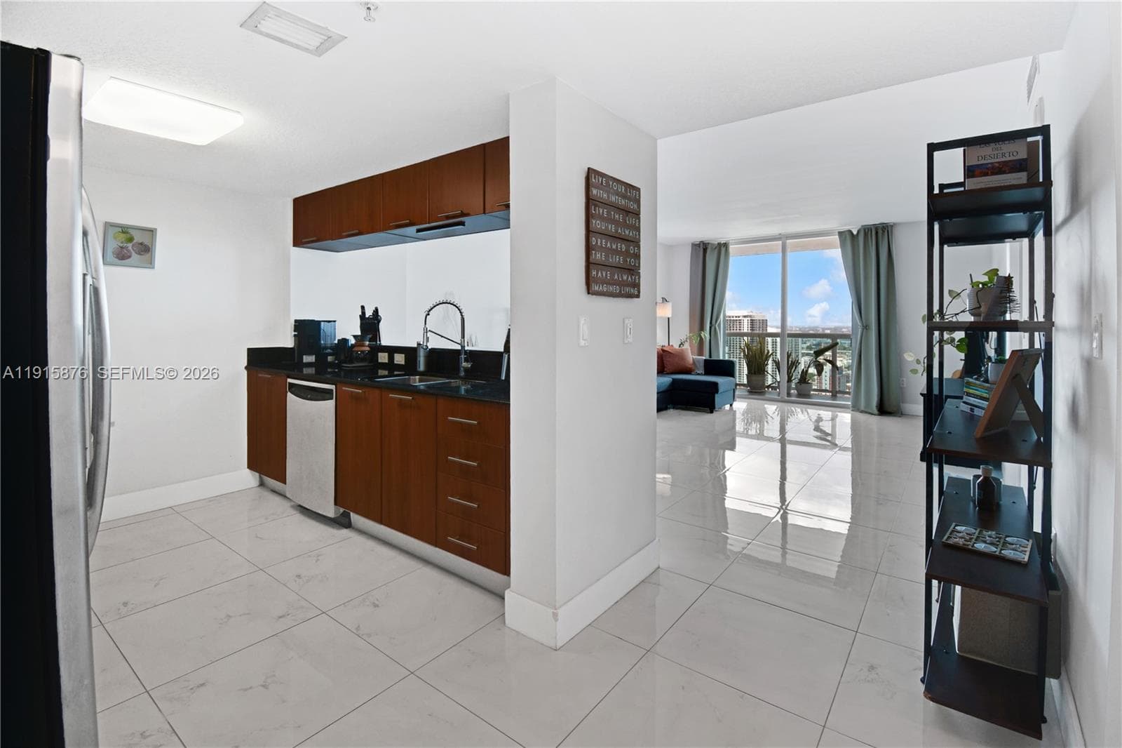 1800 N Bayshore Dr # 4106, Miami FL 33132 — 8