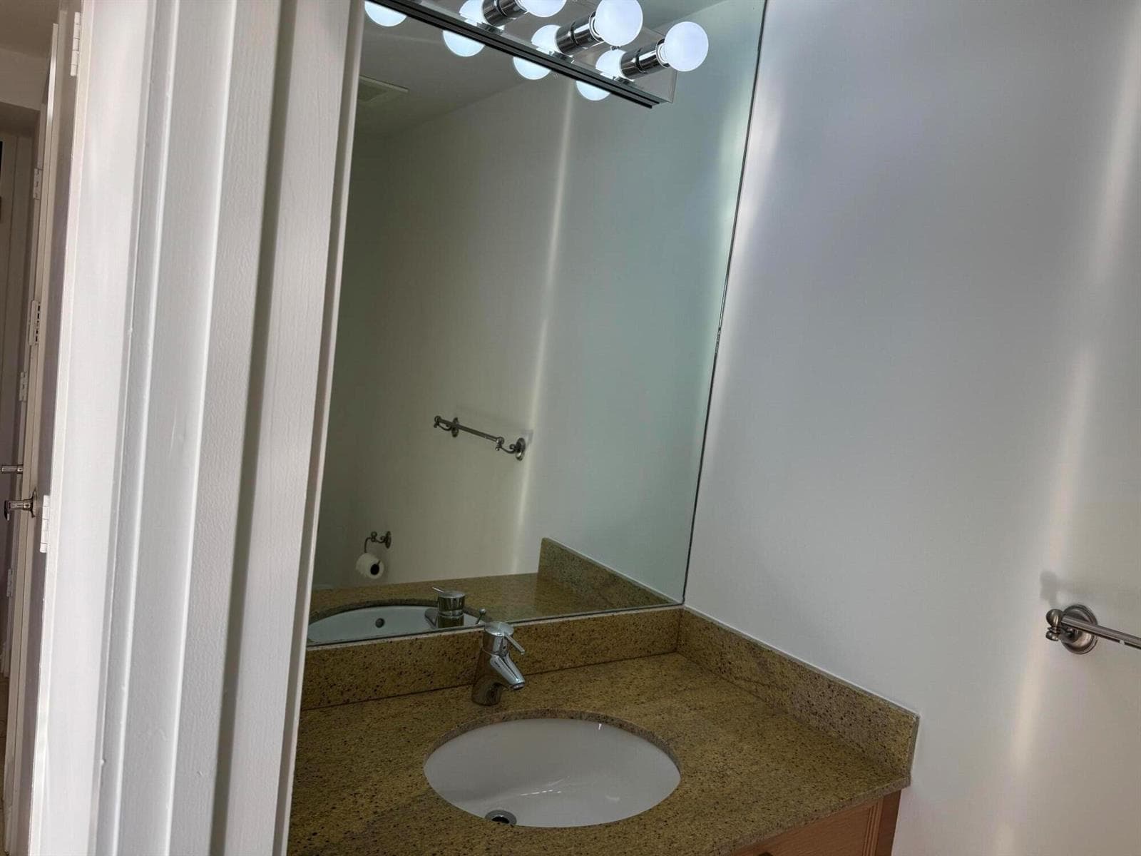 16275 Collins Avenue # 1004, Sunny Isles Beach FL 33160 — 10