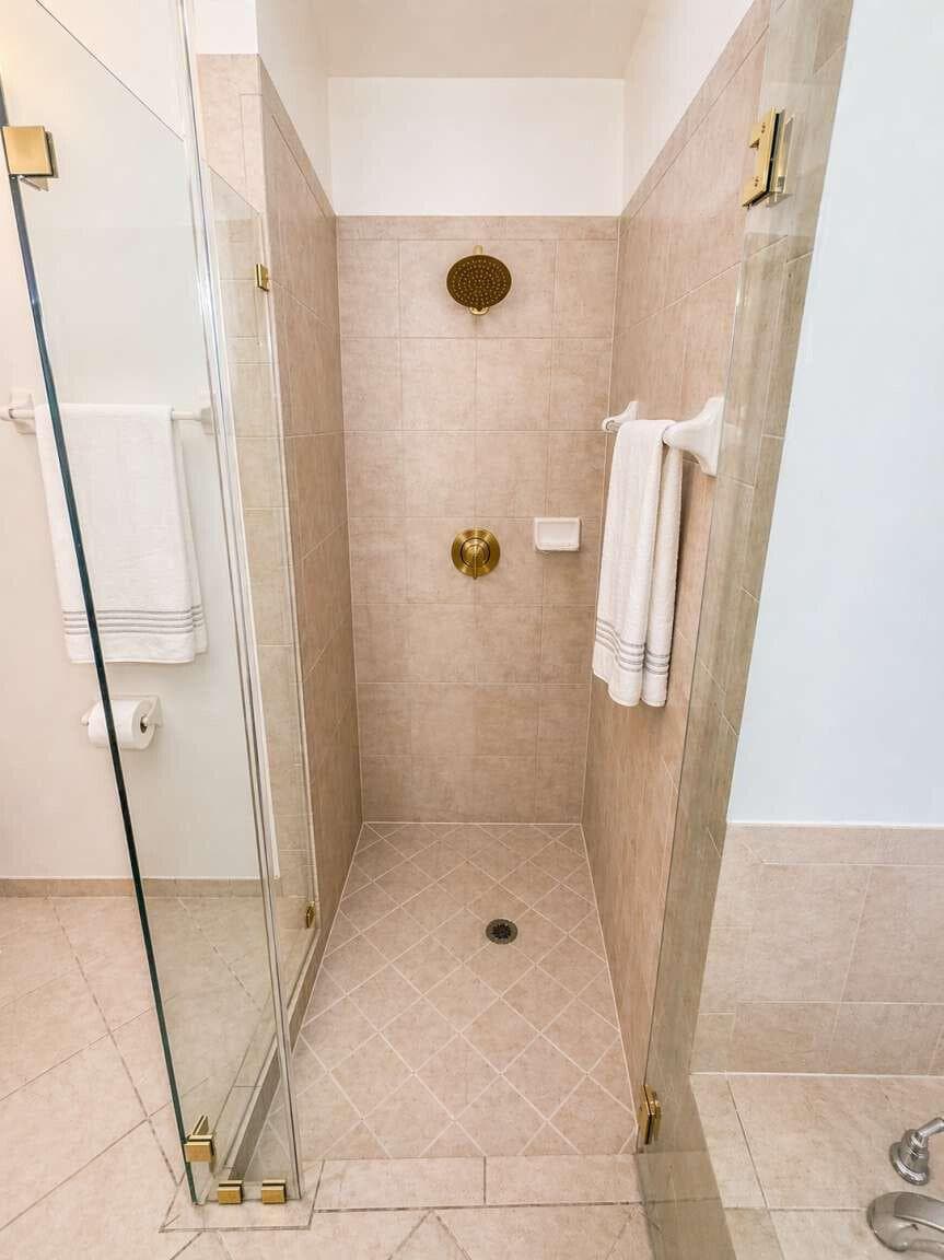 3663 SE 2nd Drive, Homestead FL 33033 — 21