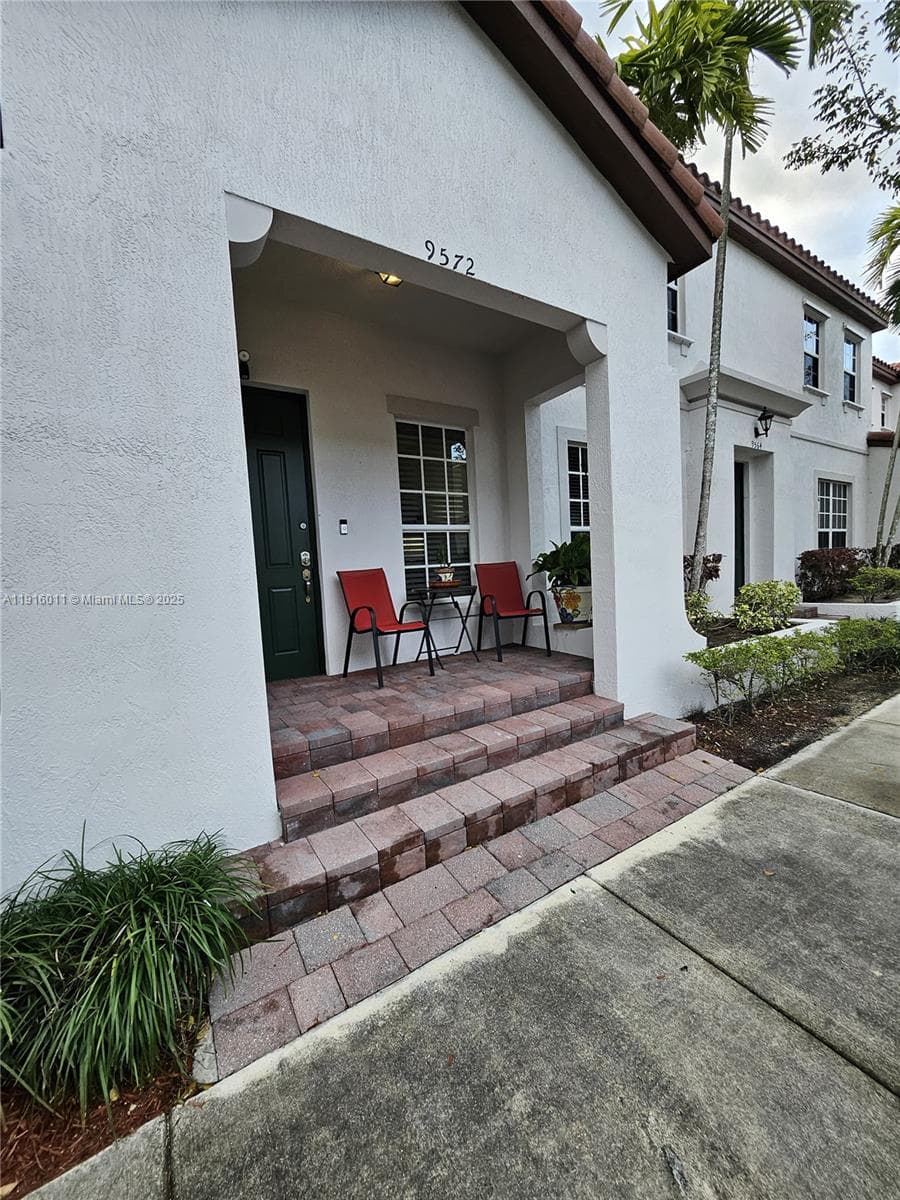 9572 SW 169th Pl, Miami FL 33196 — 5