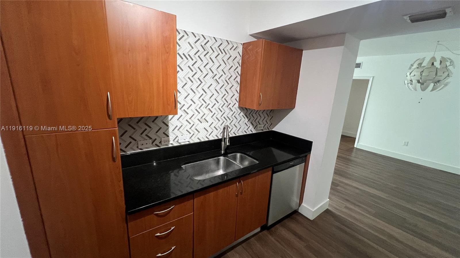 2775 NE 187th St # 227, Aventura FL 33180 — 12