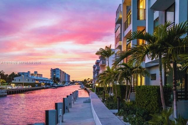 4098 NE 167 ST # 9, North Miami Beach FL 33160 — 54
