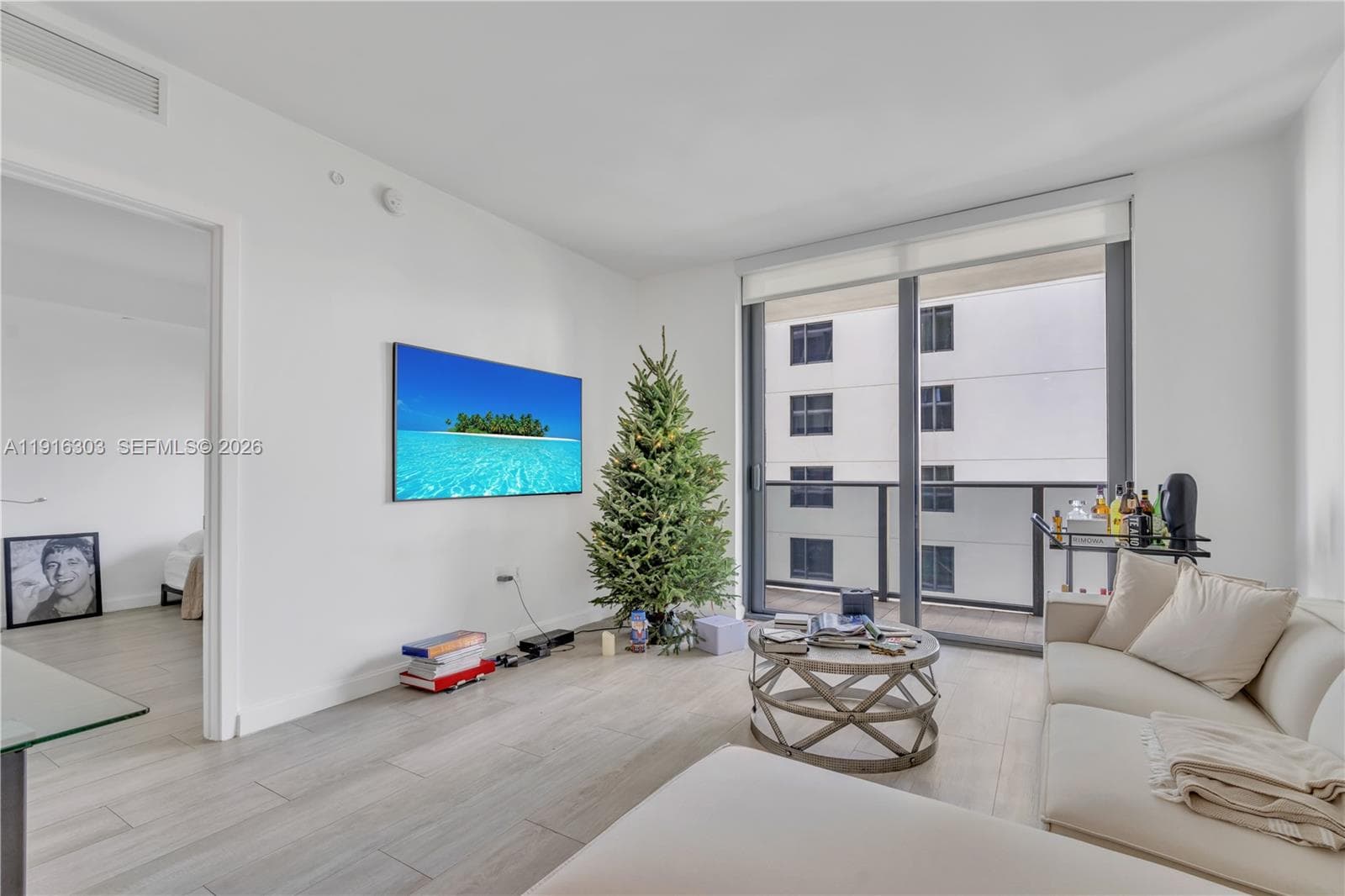 55 SW 9th St # 2610, Miami FL 33130 — 6
