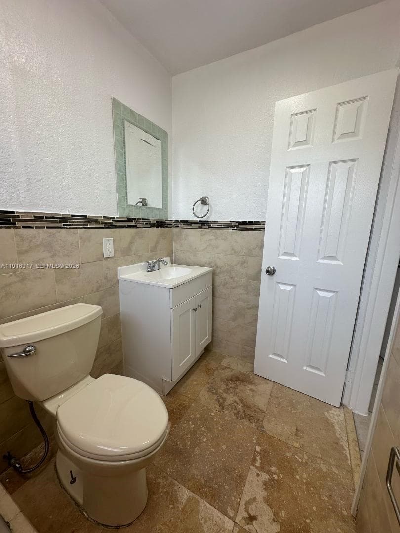 1280 W 54th St # 316b, Hialeah FL 33012 — 24