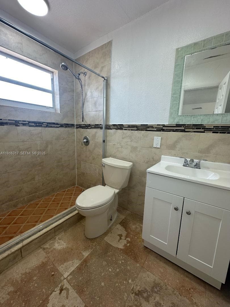 1280 W 54th St # 316b, Hialeah FL 33012 — 21