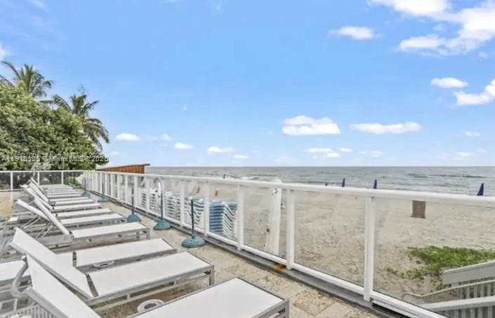 19201 Collins Ave # 733, Sunny Isles Beach FL 33160 — 10