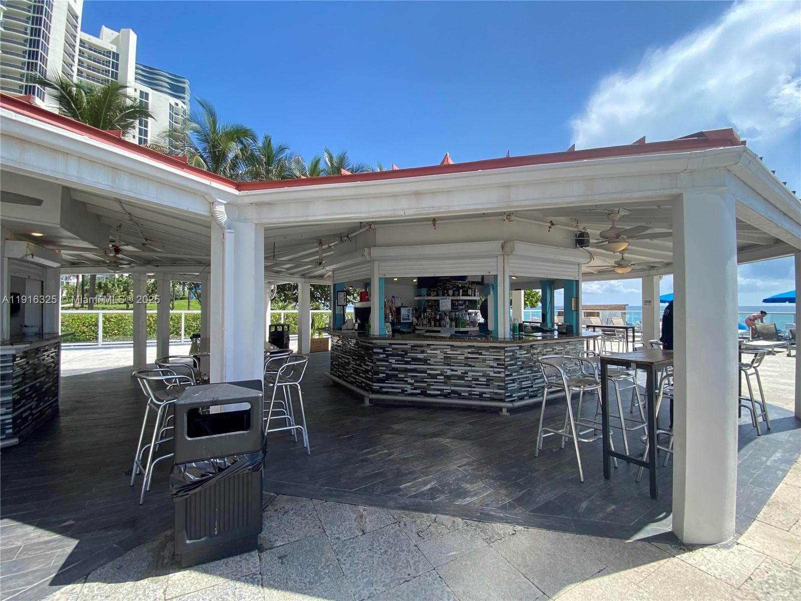 19201 Collins Ave # 733, Sunny Isles Beach FL 33160 — 14