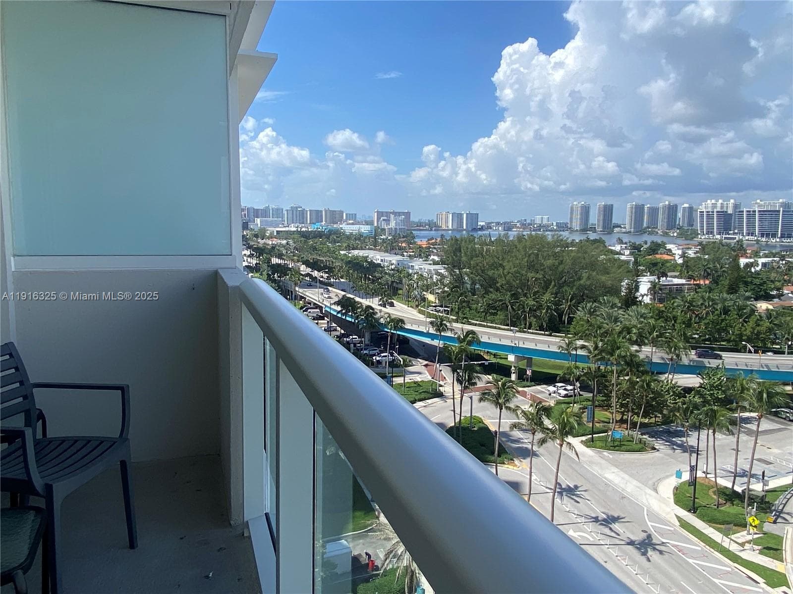 19201 Collins Ave # 733, Sunny Isles Beach FL 33160 — 25