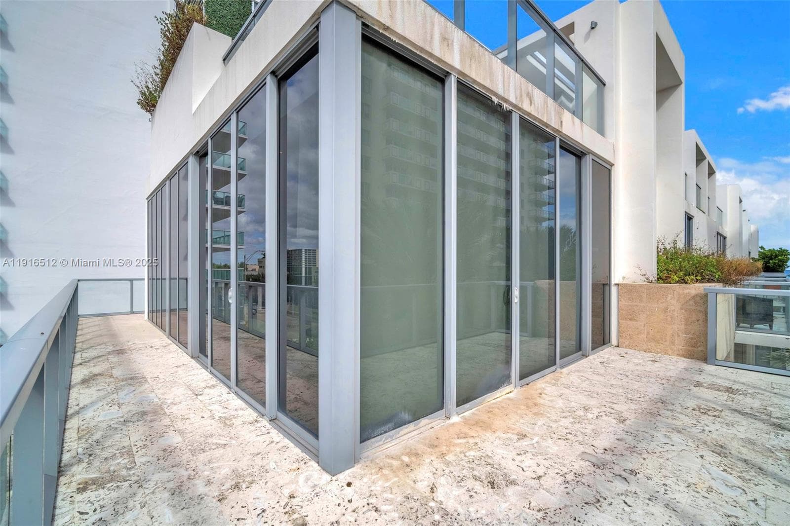 9501 Collins Ave # 1, Surfside FL 33154 — 39