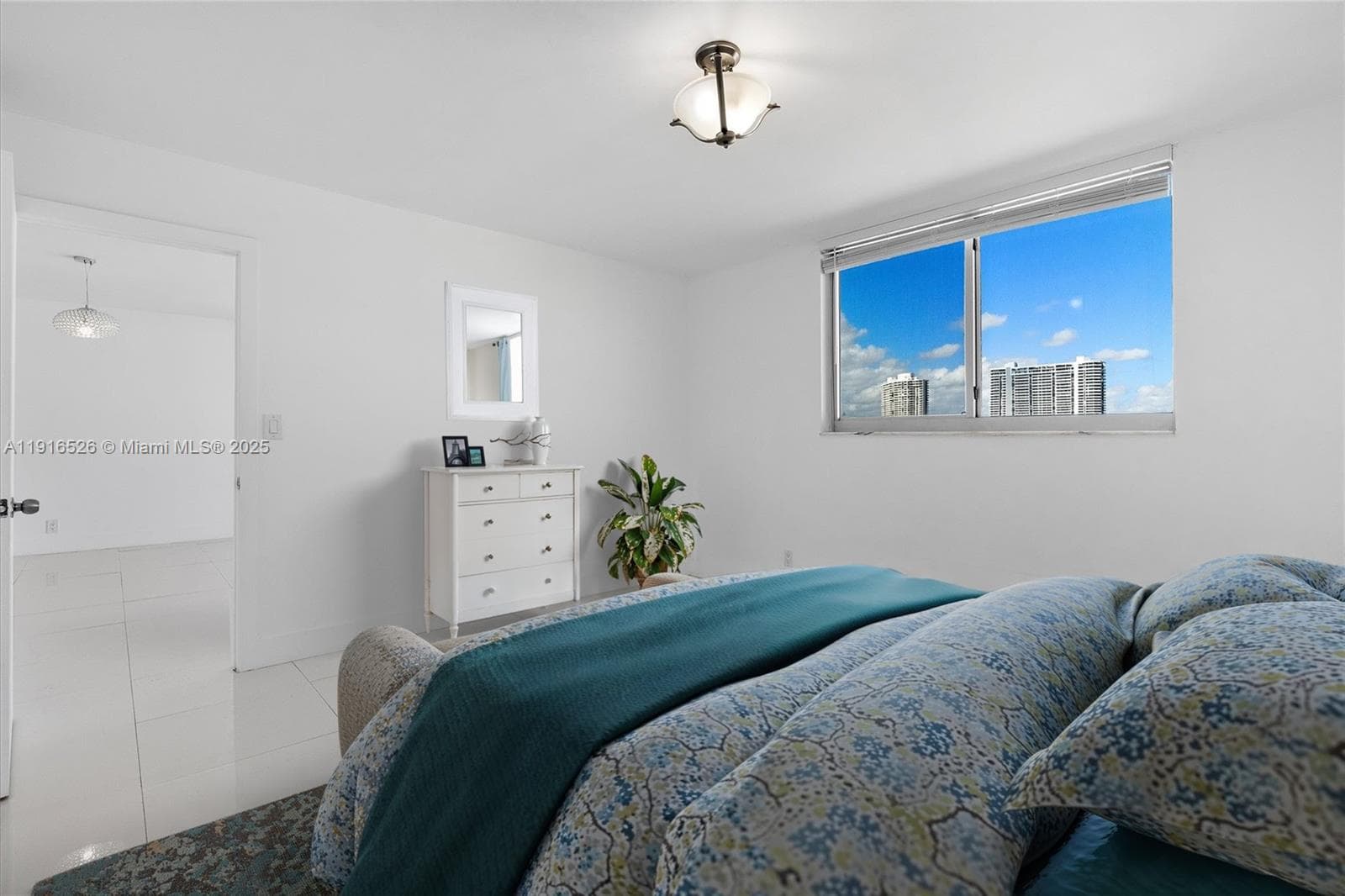 3703 NE 166th St # 808, North Miami Beach FL 33160 — 26