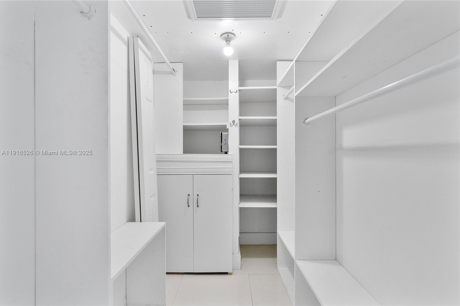 3703 NE 166th St # 808, North Miami Beach FL 33160 — 28