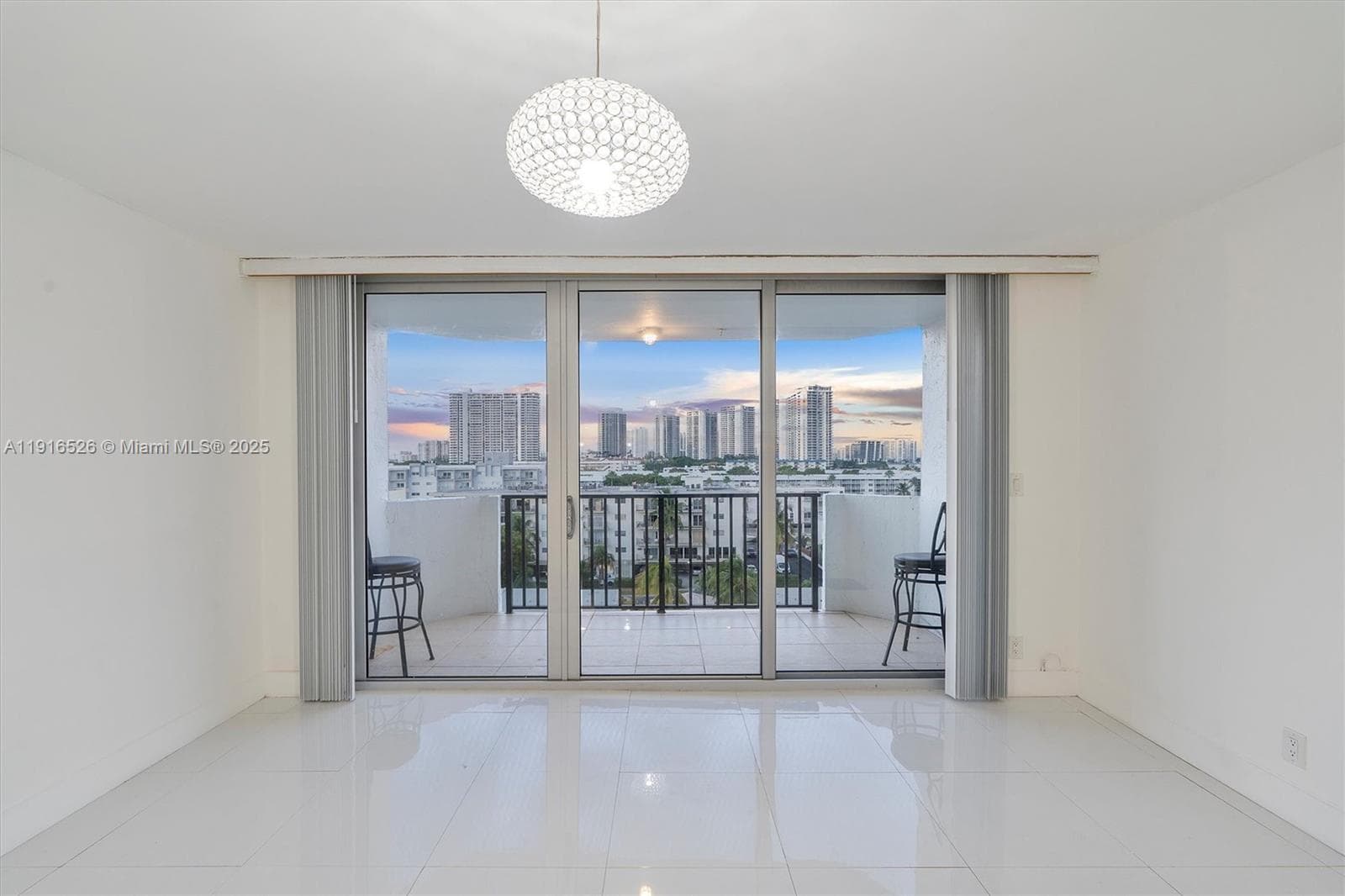 3703 NE 166th St # 808, North Miami Beach FL 33160 — 14