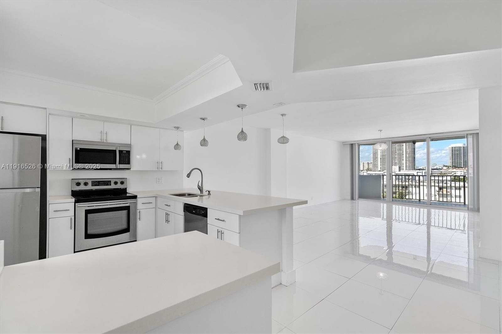 3703 NE 166th St # 808, North Miami Beach FL 33160 — 4