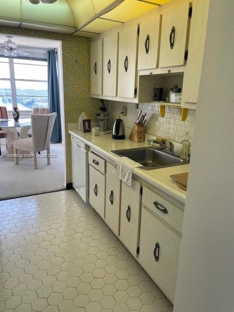 301 174th St # 1605, Sunny Isles Beach FL 33160 — 25