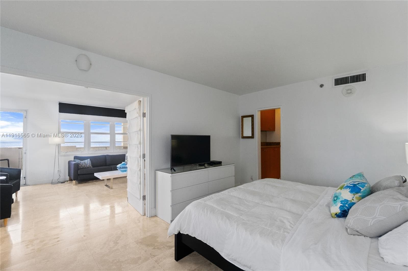 100 Lincoln Rd # 847, Miami Beach FL 33139 — 12