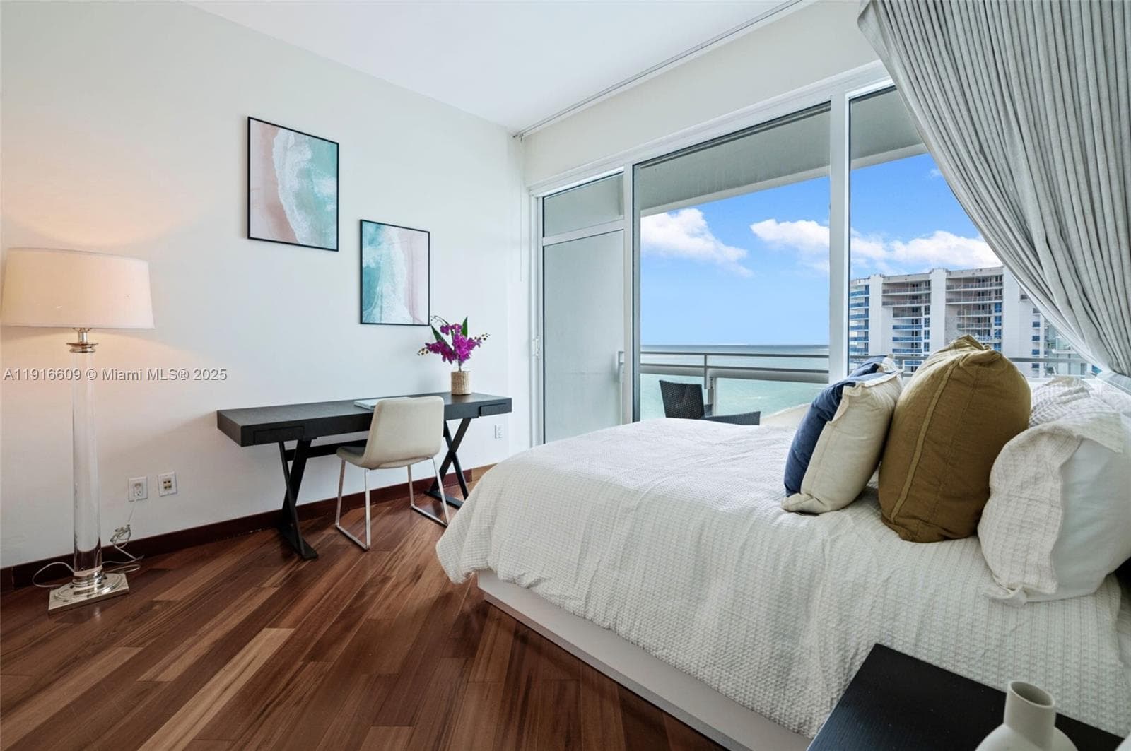 6801 Collins Ave, Miami Beach FL 33141 — 23