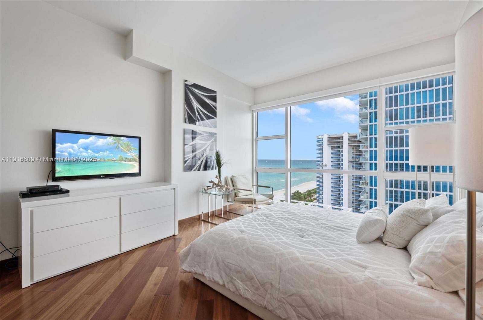 6801 Collins Ave, Miami Beach FL 33141 — 17