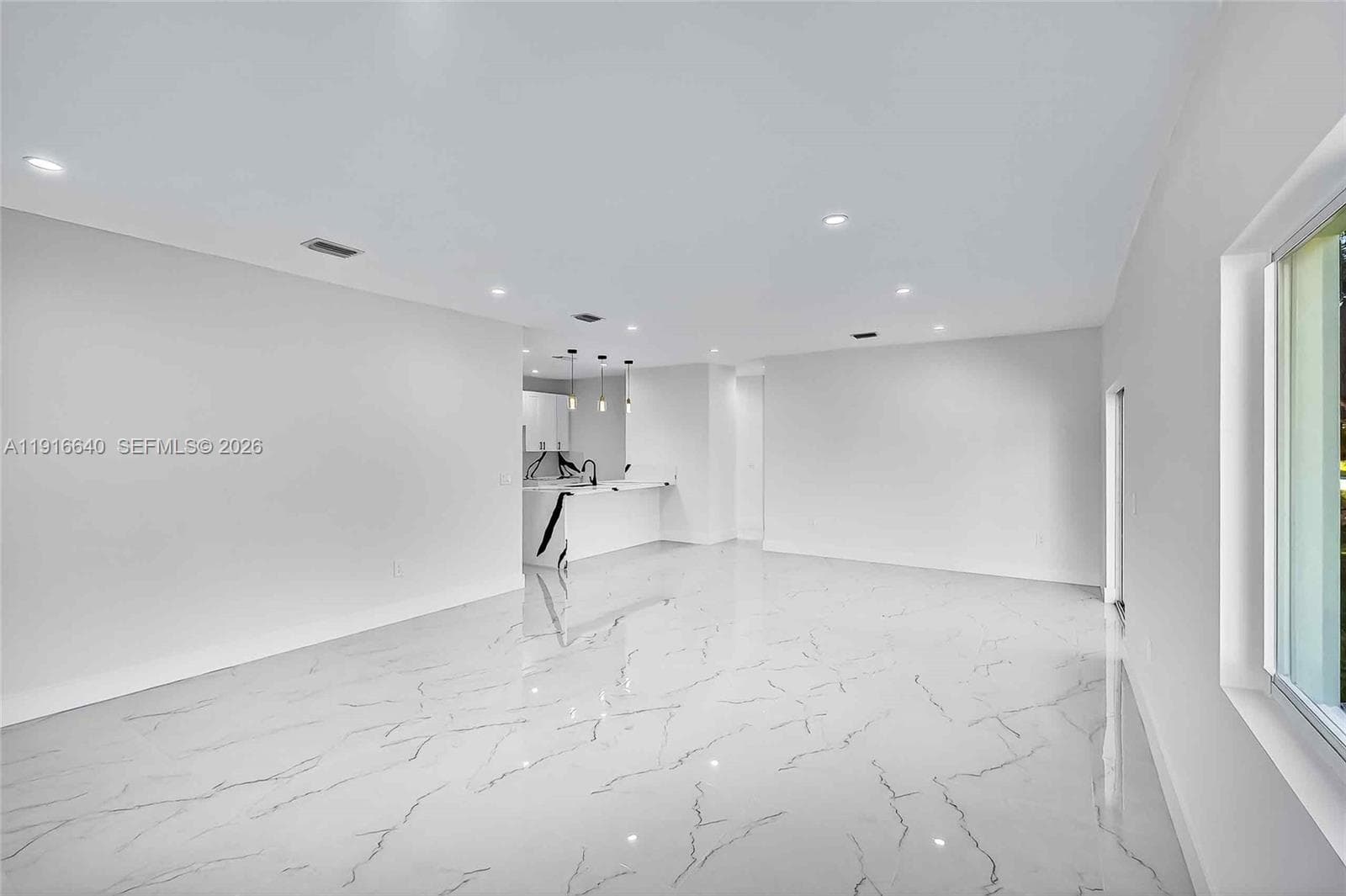 1346 NW 44th St, Miami FL 33142 — 30