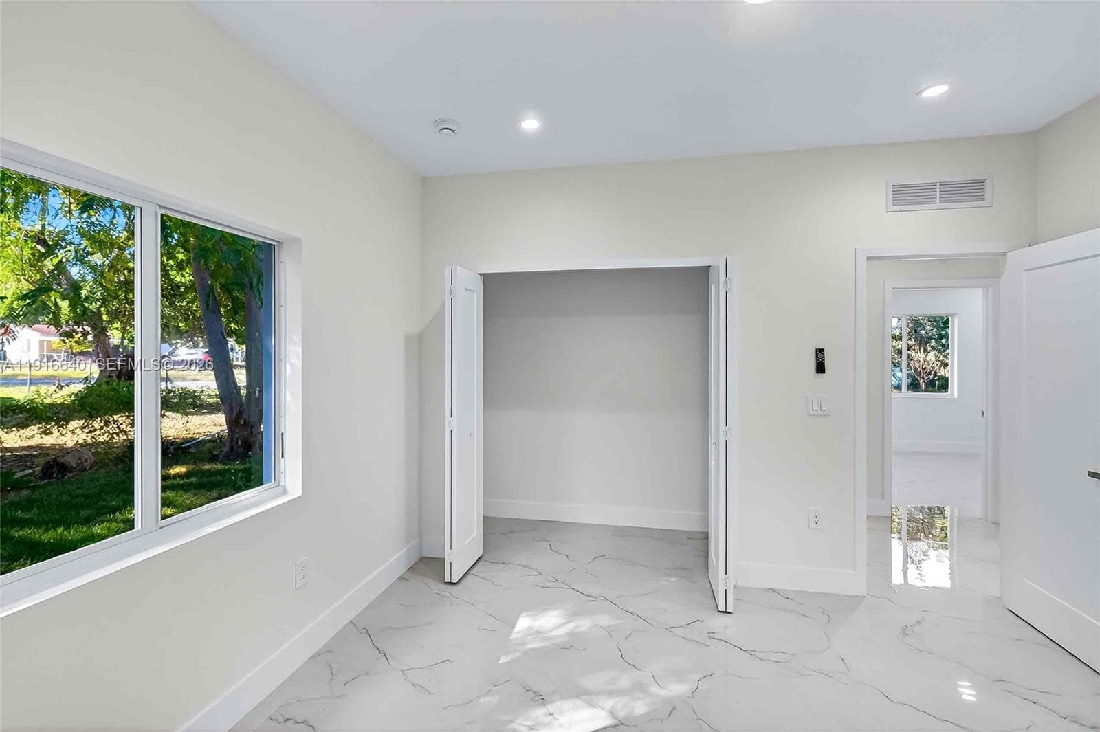 1346 NW 44th St, Miami FL 33142 — 48