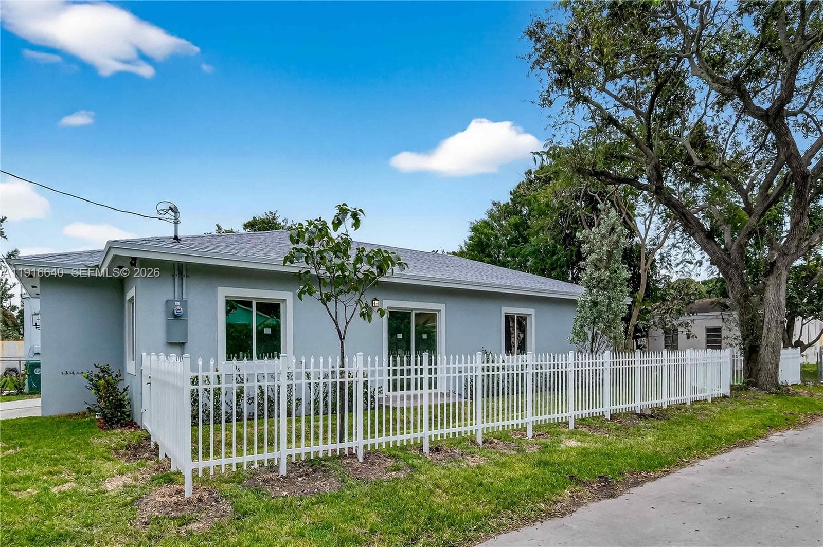 1346 NW 44th St, Miami FL 33142 — 11