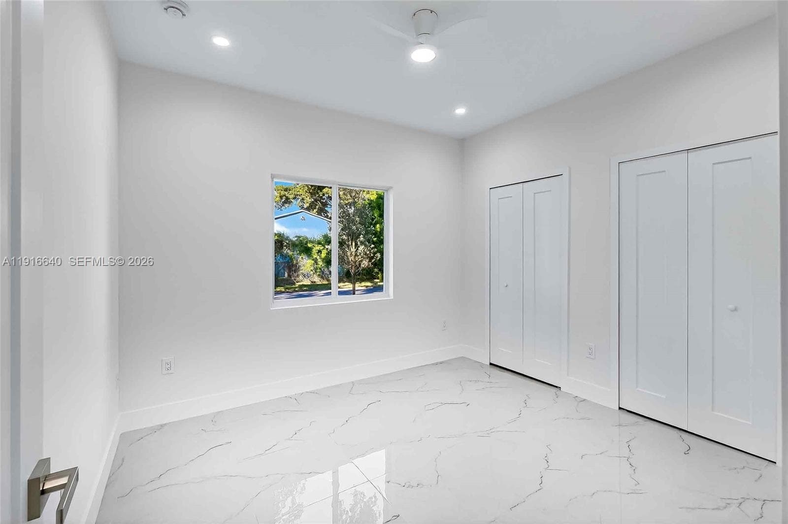 1346 NW 44th St, Miami FL 33142 — 40
