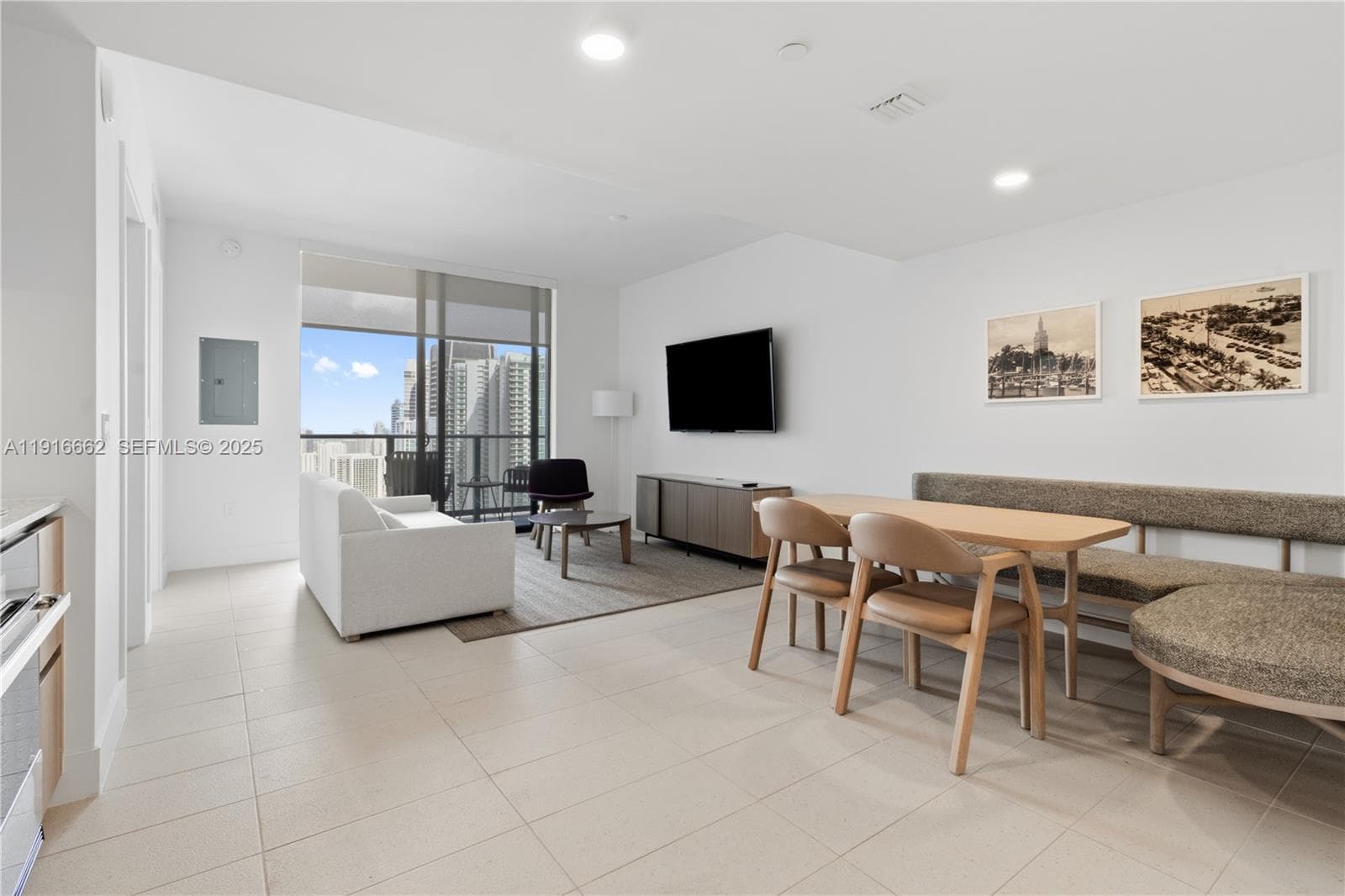 159 NE 6th St # 4713, Miami FL 33132 — 7