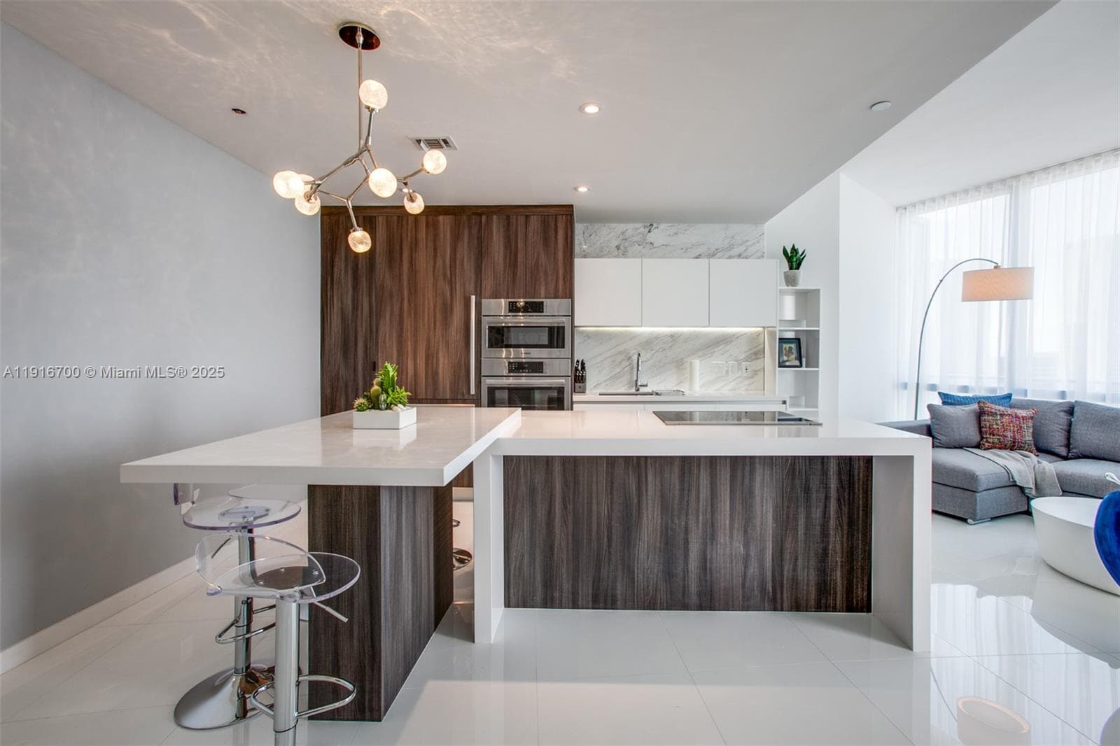 851 NE 1ST Ave # 1810, Miami FL 33132 — 6
