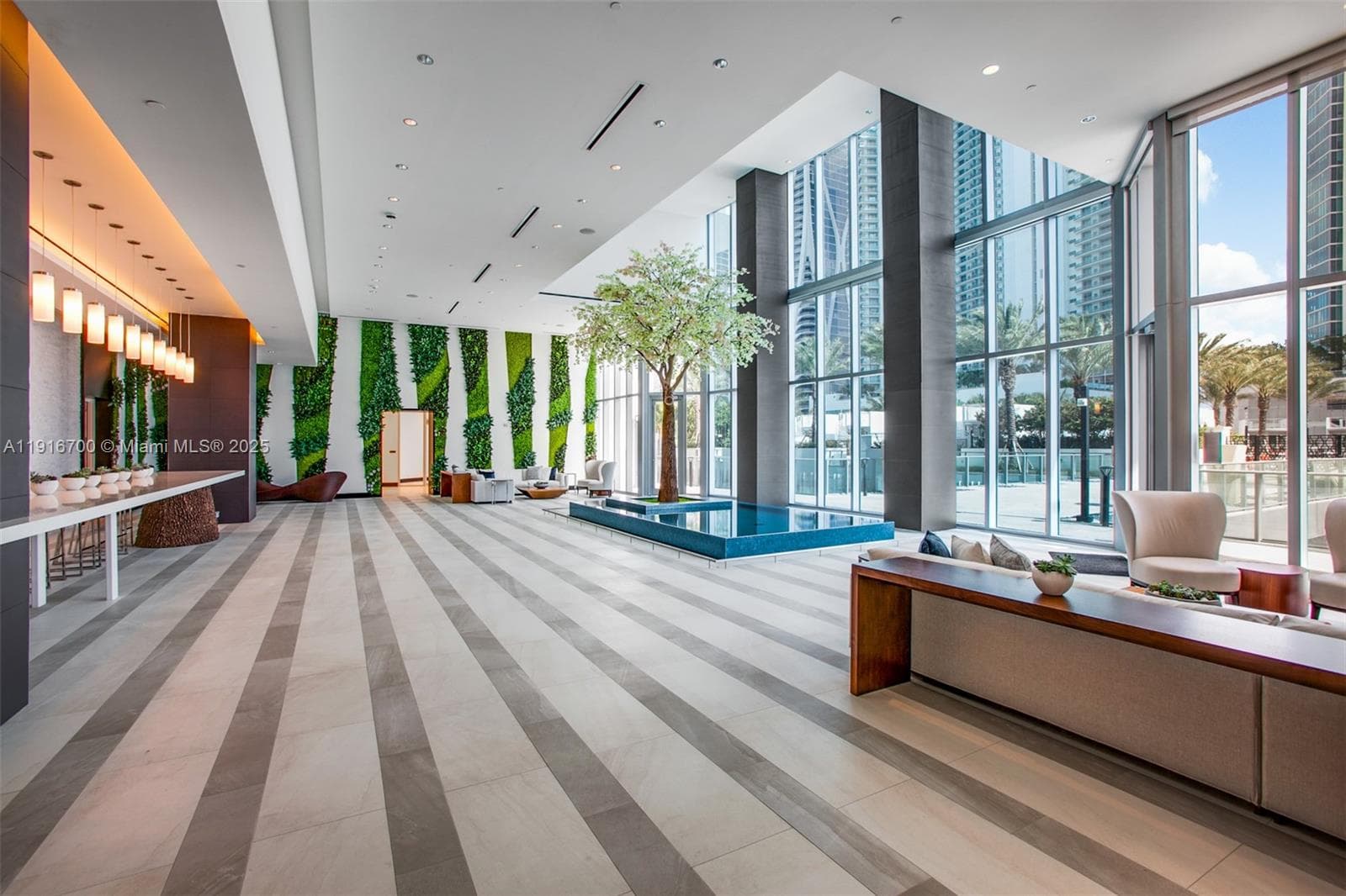 851 NE 1ST Ave # 1810, Miami FL 33132 — 17