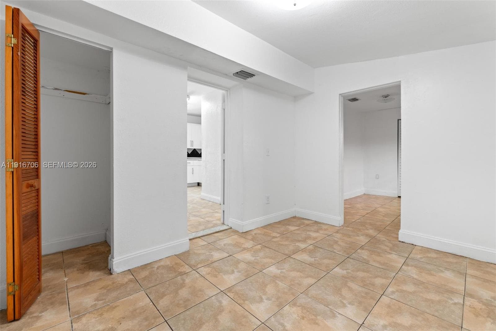 2262 NW 4th St, Miami FL 33125 — 16