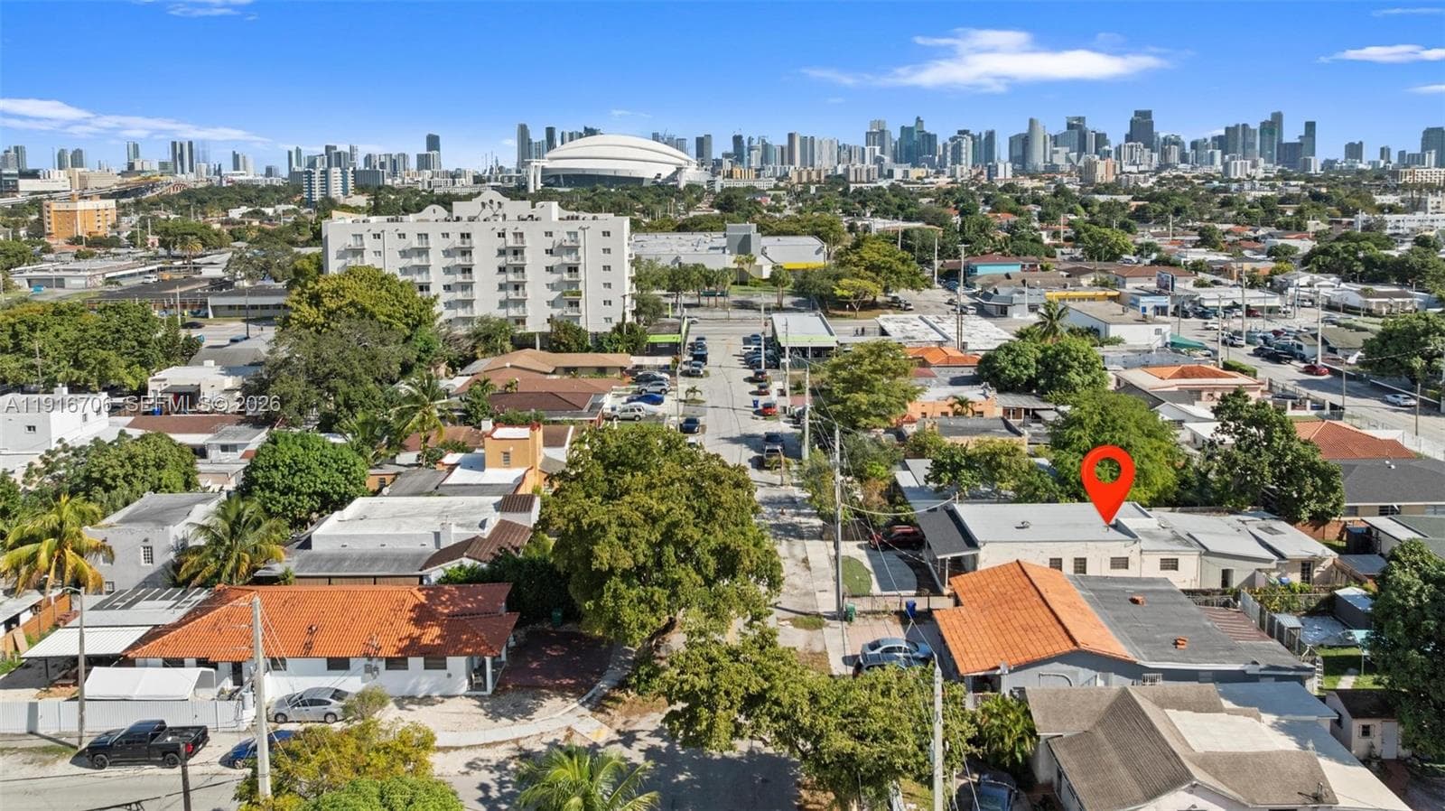 2262 NW 4th St, Miami FL 33125 — 26