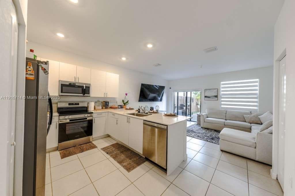 12869 SW 233rd Ter, Homestead FL 33032 — 7