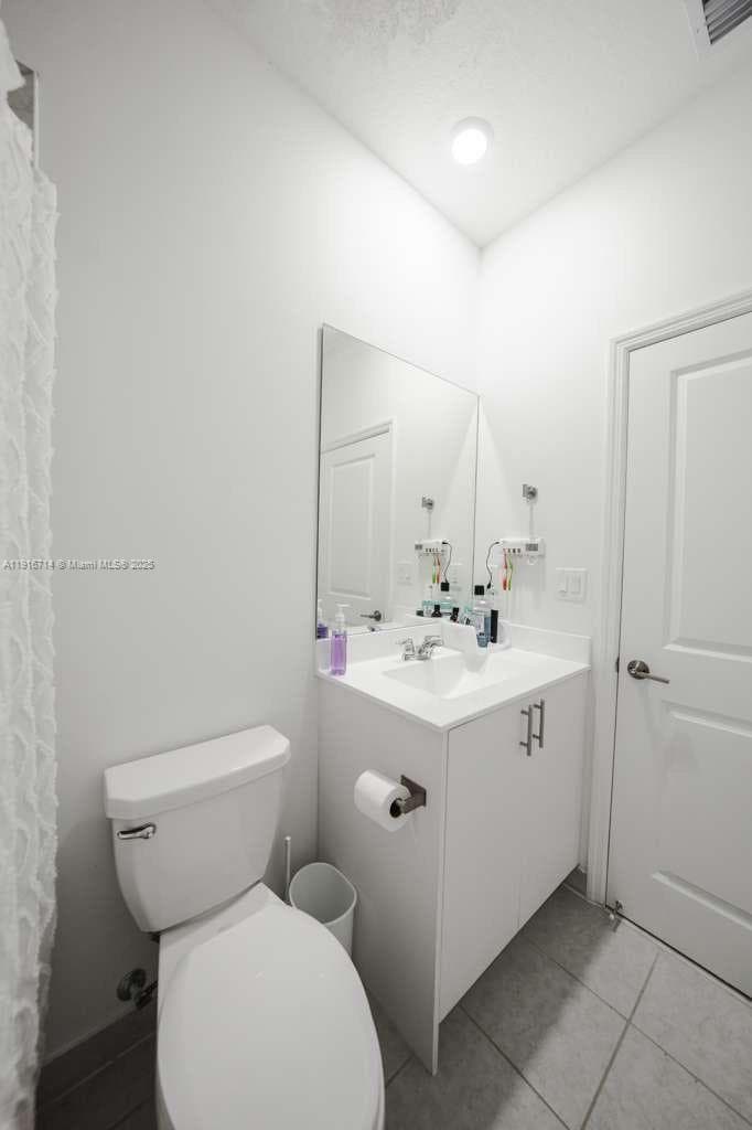 12869 SW 233rd Ter, Homestead FL 33032 — 25