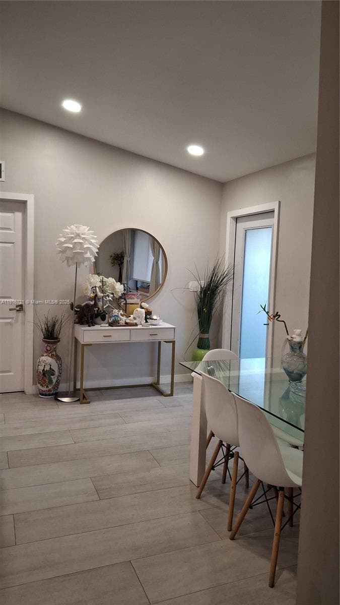 3510 NW 33rd Ave, Miami FL 33142 — 22