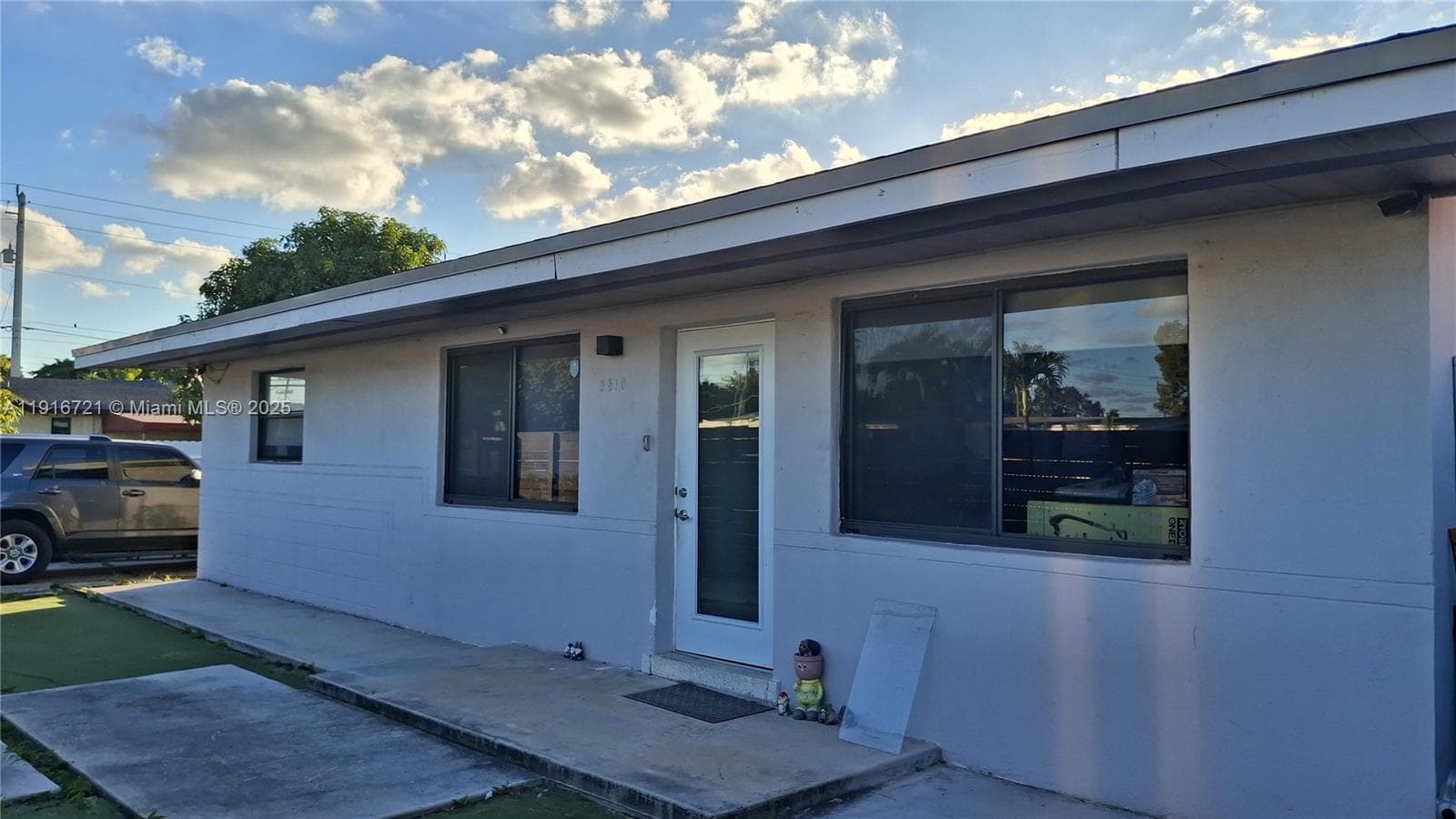 3510 NW 33rd Ave, Miami FL 33142 — 1
